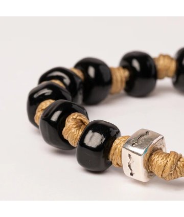 BRACCIALE AUA STROMBOLI DI GIORNO